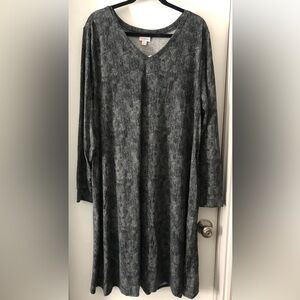 New with tags Lularoe Emily Dress (grey and black) - size 3x